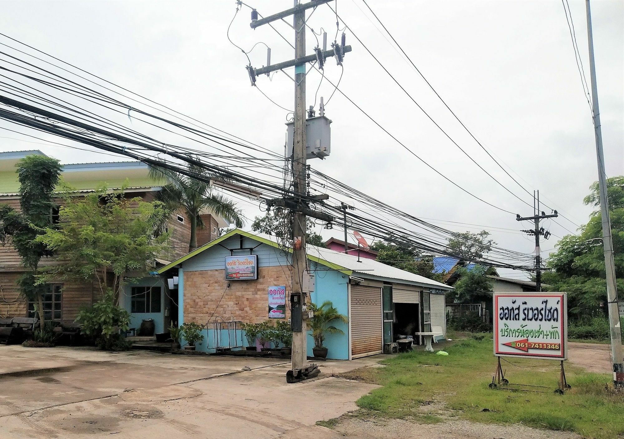 Ausgust Riverside Resort Prachinburi Exterior foto